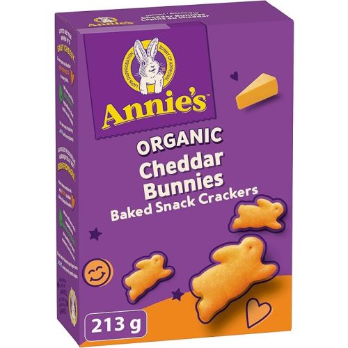 ANNIE'S Cheddar Baked Snack Crackers, Organic, No Artificial Flavours, No Synthetic Colours, Contains Real Cheese and Real Milk Ingredients, 213 Grams Package of Bunny Shaped Crackers