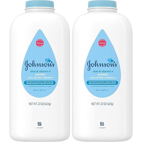 Johnson's Baby Powder, Pure Cornstarch, Aloe & Vitamin E, 22 Ounce (Pack of 2) - Packaging May Vary