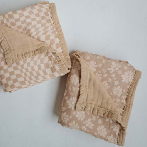 Wavy Checker | Reversible Muslin Quilt – Brixton.Phoenix