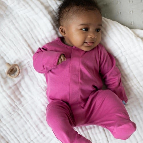 berry wine organic cotton magnetic footie – Magnetic Me