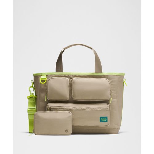 Multi-Pocket Tote Bag 19.5L