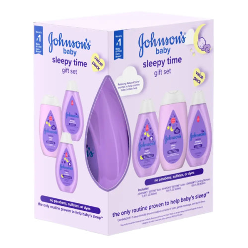 Johnson's Baby Sleepy Time Bedtime Gift Set with Relaxing NaturalCalm Aromas, Bedtime Baby Bath Shampoo, Wash & Lotion, Baby Bedtime Essentials, Hypoallergenic & Paraben-Free, 3 Items
