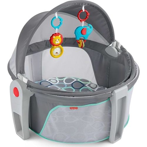Fisher-Price Portable Bassinet On-The-Go Baby Dome, Travel Play Space with Developmental Newborn Toys & Canopy, Grey Bubbles