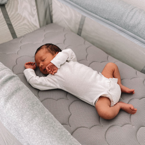 Bassinet Insert for Newton Travel Crib and Play Yard - Grey