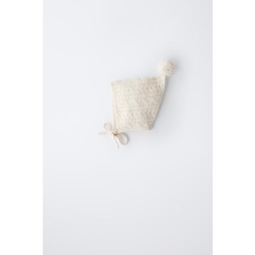 CABLE KNIT POMPOM BONNET - Ecru | ZARA United States