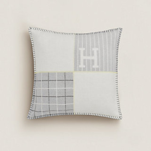 Avalon Cabriole pillow