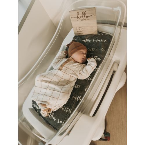 Baby Name Blanket, Newborn Name Swaddle, Personalized Baby Name Swaddle, Hospital Blanket, Baby Shower Gift, Custom Baby Gift, Green Blanket