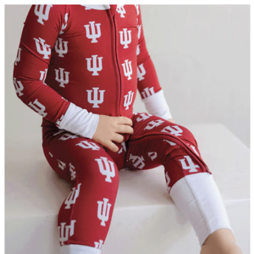 Indiana One-Piece: Cozy Bamboo Zippered Outfit for Fans