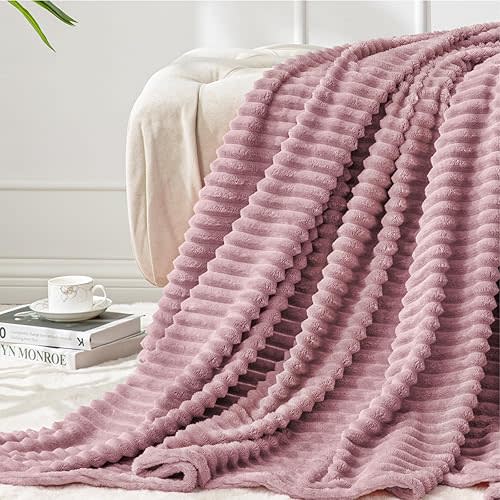 BEDELITE Fleece Throw Blanket for Couch – 3D Ribbed Jacquard Soft and Warm Decorative Fuzzy Blanket – Cozy, Fluffy, Plush Lightweight Berry Purple Throw Blankets for Bed, Sofa, 50x60 inches