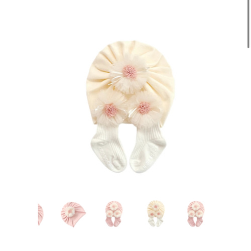 FLOWER Beanie & Socks - Hazel & Bo