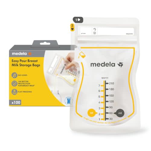 Medela Easy Pour Breast Milk Storage Bags, 100 Count, 7 oz/210 ml | Leakproof, One-Hand Easy Pour Spout, No Spills, Breast Milk Protection, Sanitized, Fast Freeze, BPA-Free Bags