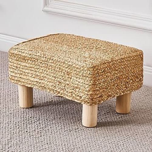 Cpintltr Foot Stool Ottoman Rectangular Footrest Pouf Ottomans Natural Seagrass Footstool with Wooden Legs Hand Weave Step Stool for Living Room Bedroom Entryway Natural