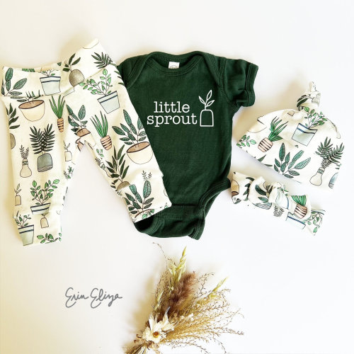 Baby little sprout, Plant baby gifts, Plant lovers baby gifts, Plant baby gender neutral, Plant baby shower, Plant gifts for babies