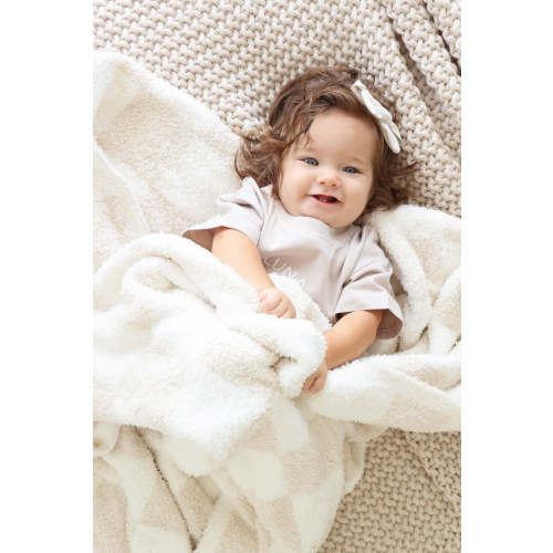 CuddleLane™ Luxe Blankets | Check