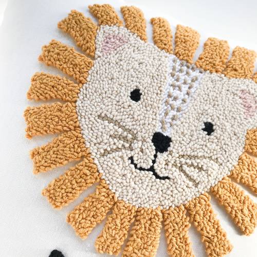 Personalized Lion Punch Needle Pillow Cover – Custom Name Cushion Case, 40x40 cm Cotton – Nursery Decor, Kids Room Gift, Handmade