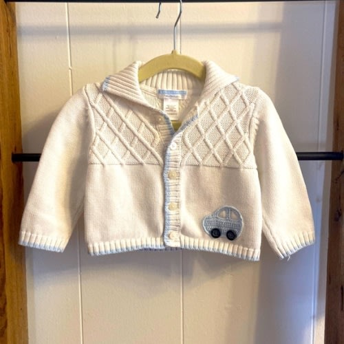 Baby sweater