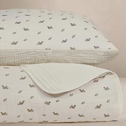 Oilo 100% Organic Premium Cotton Muslin Crib Quilt & Sham Set, (45" x 60") Print and Solid Sides, Extra-Soft & Lightweight, Fits Toddler Beds, Heirloom Organic Collection, Squirrel
