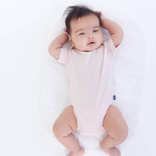 egret/peach stripe CloudStretch™ magnetic bodysuit – Magnetic Me