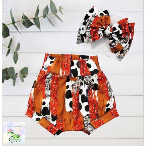 Bandana Cow Woodgrain Print Bummies-Bummie Set, High Waisted Baby Bummie Set, Bummie and Bow Set, Baby Shower Gift, New Baby Gift