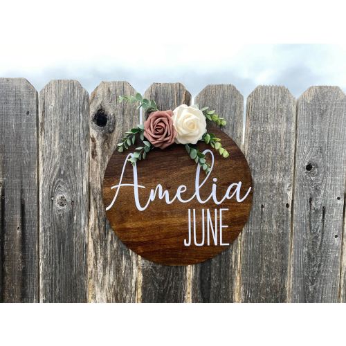 Personalized Baby Name Sign: Floral Wooden Nursery Decor