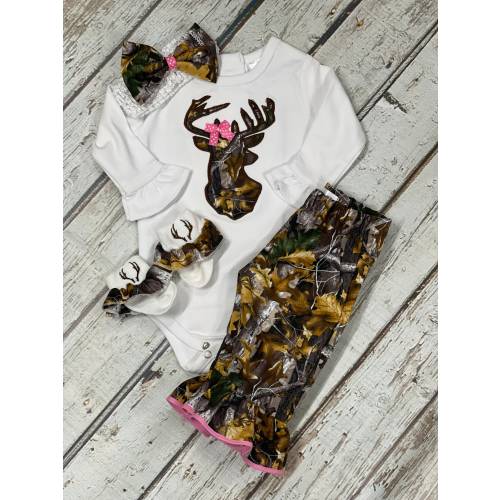 Baby Girl Monogrammed Antler Camo Deerhead Bodysuit Baby Girl Camouflage hairbow Baby Hunting Outfit Deer Camo Outfit