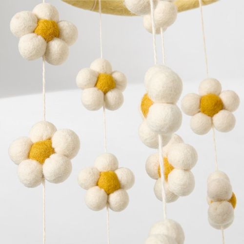 Felt Daisy Mobile