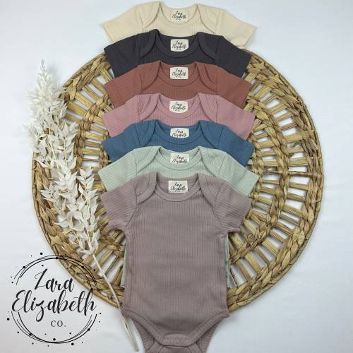 Ribbed Organic Cotton Baby bodysuit | Unisex Baby Romper | Boy or Girl Baby Outfit | Baby Shower Gift | Neutral Baby Outfits | New Baby