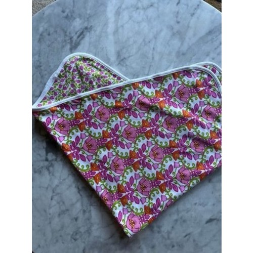 Vera Bradley Lilli Bell Baby Blanket White Pink Flowers Reversible Cotton