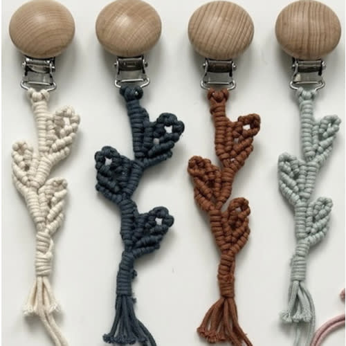 Personalized Macrame Pacifier Clip, Engraved Wood, Binky Clip, Baby Shower Gift, Boho