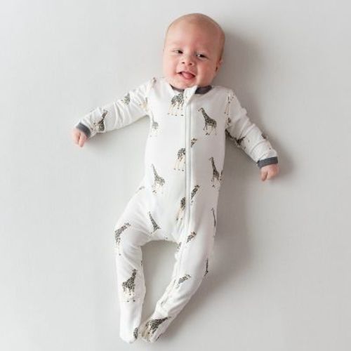 Zippered Footie in Giraffe Giraffe Newborn