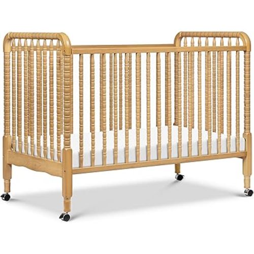 DaVinci Jenny Lind 3-in-1 Convertible Crib in Honey, Removeable Wheels, Greenguard Gold