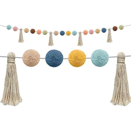 Teacher Created Resources Everyone is Welcome Pom-Poms and Tassels Garland (TCR7157)