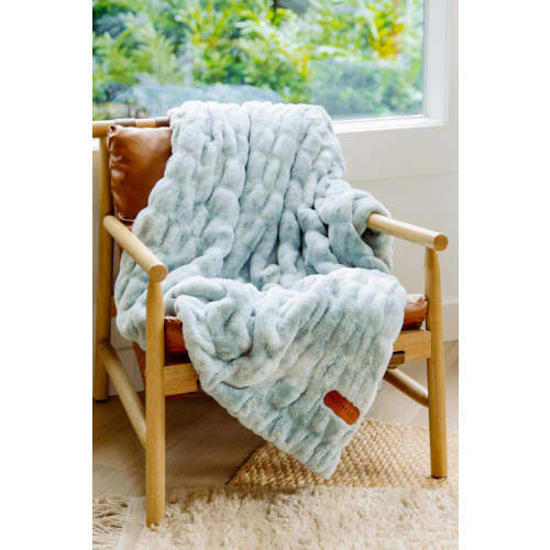 Cascade Throw Blanket - Morning Mist