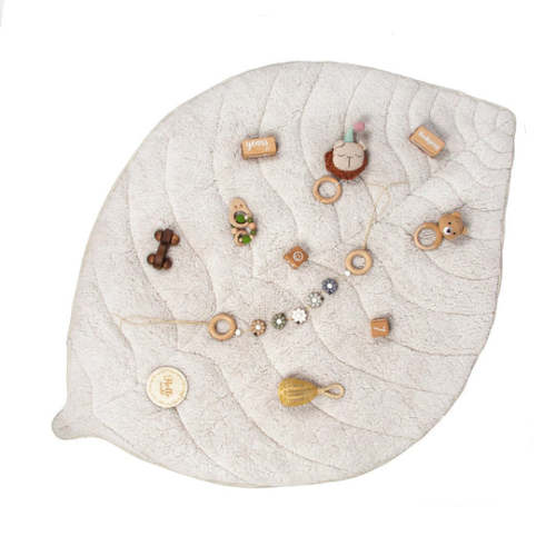 Leaf Shaped Sherpa & Cotton Baby Playmat