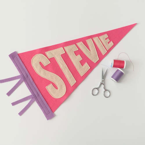 Custom Name Pennant (Block)