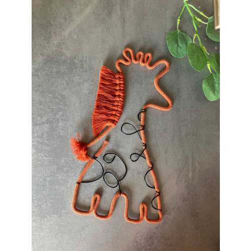 Rope wire giraffe shape for baby nursery, kids room or safari toddler playroom . Great baby shower ,new baby gift , unique wall/ shelf decor
