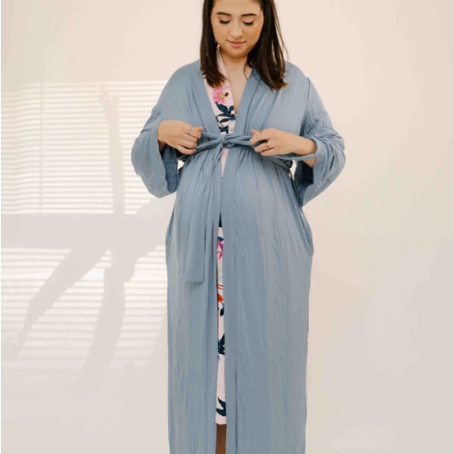 Robes in Periwinkle – Lila