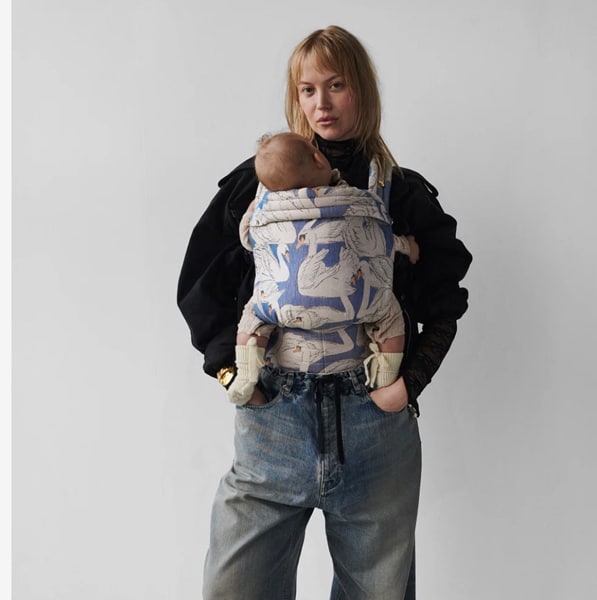 Monogamy | Zeitgeist Baby Carrier | SHOP ARTIPOPPE