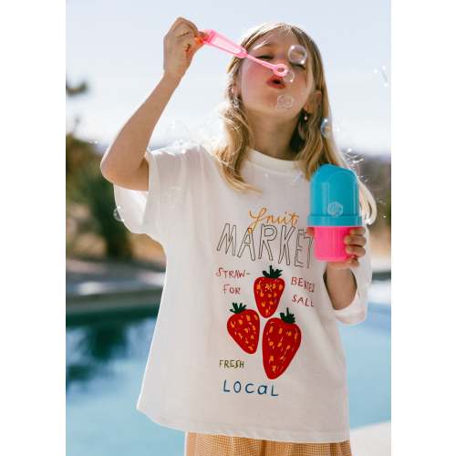 Oversized Graphic Tee- Fruit Market- White
