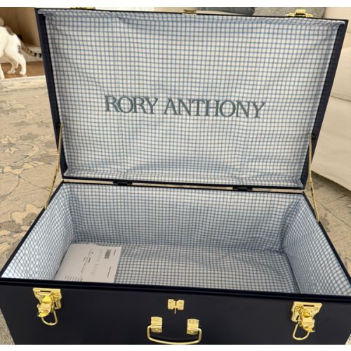 Grand Trunk - Light Blue - Picnic in Blue / Embroidery