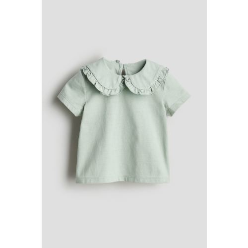 Jersey Top with Collar, Dusty green, Kids | H&M USH&MH&MInstagramTikTokYouTubePinterestFacebookH&MJersey Top with Collar, Dusty green, Kids | H&M USJersey Top with Collar, Dusty green, Kids | H&M USJersey Top with Collar, Dusty green