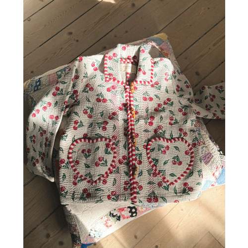 Lura MINI Jacket - Cherry – SISSEL EDELBO