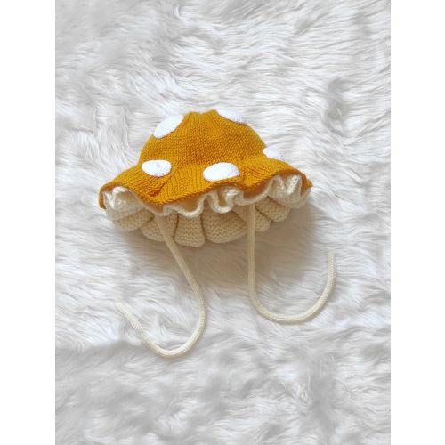 9-12 months Mushroom Bucket Hat, Yellow Mushroom Hat, Toadstool Fairycore Cottagecore Headwear, Woodland Baby Clothes, Mushroom Sprite Hat