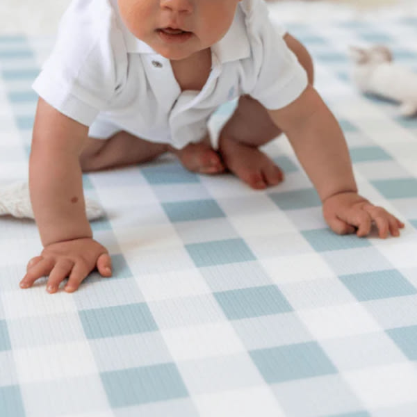 Gingham Play Mat - Dusty Blue – Munchkin & Bear
