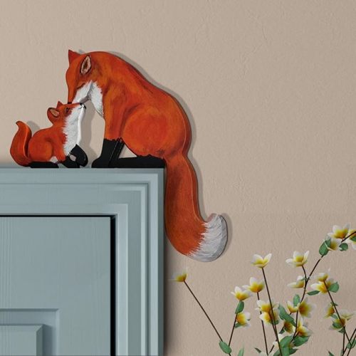 Mama and Baby Fox Door Topper Adorable Fox Shape Statue Door Corner Sculpture for Handcrafted Wood Decor Sign, Creative Wooden Art Figurine Ornament Garden Living Room Bedroom Office (Fire Fox Set)