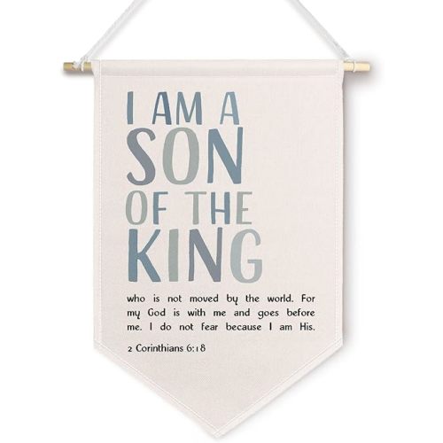 ChissNook I Am a Son of the King Christian Canvas Banner, Bible Verse Scripture Hanging Pennant Banner Flags Wall Display, Religious Wall Decor for Kids Boys Room Bedroom Nursery Playroom