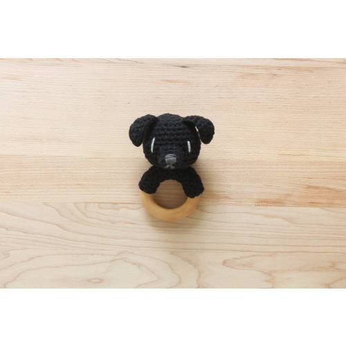 Crochet Labrador Retriever Dog Rattle Wooden Teether – baby toy, handmade to order