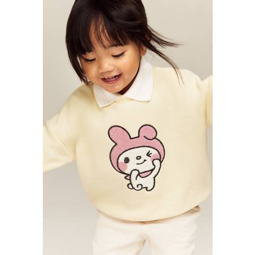 SWEATSHIRT WITH MOTIF