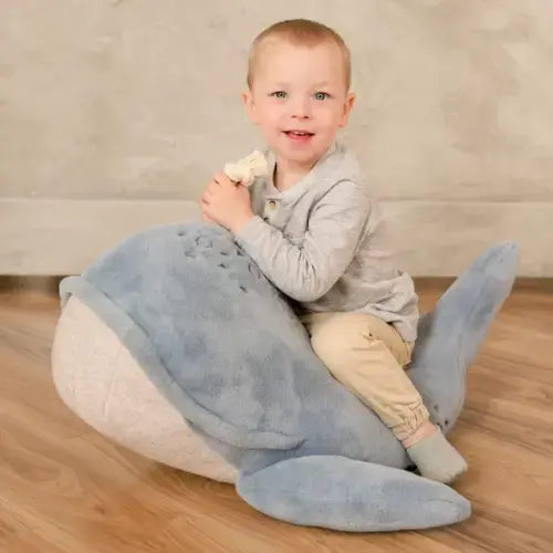 WHALE POUF
