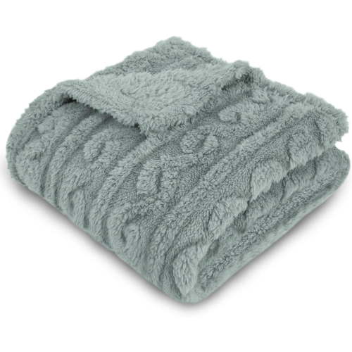 Baby Blanket for Girls Toddlers 3D Fleece Fluffy Fuzzy Blanket for Baby, Soft Warm Cozy Fleece Blanket, Infant or Newborn Receiving Blanket (30x40inch, Green)